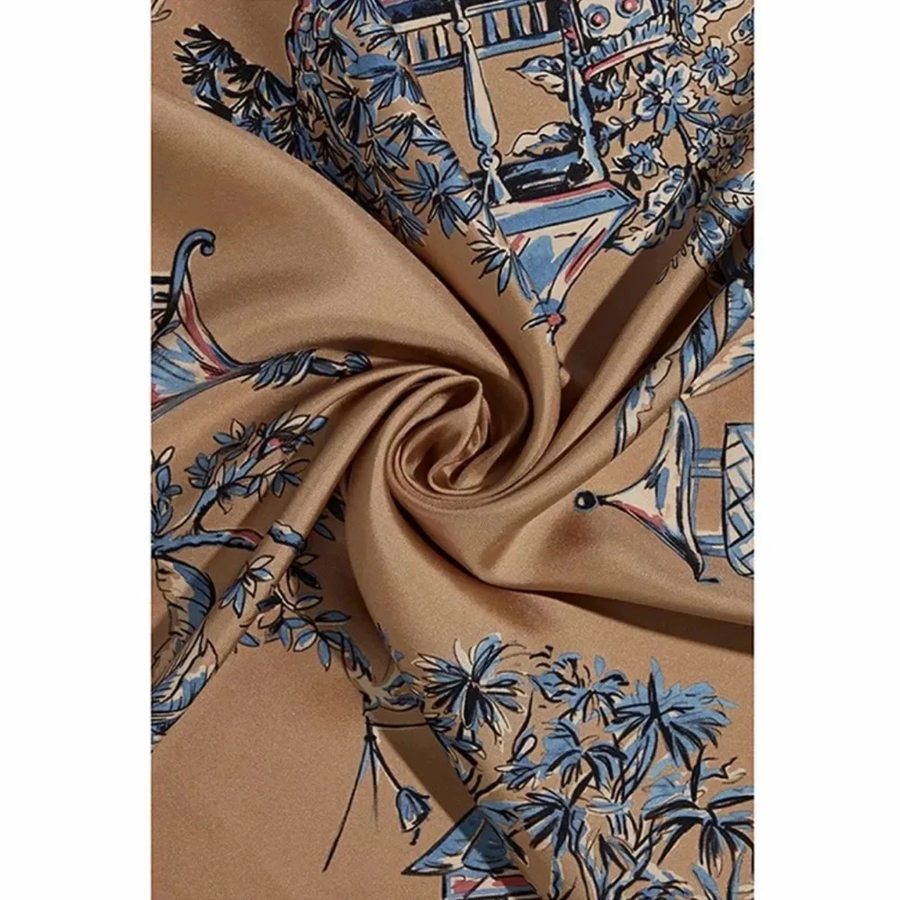 FERRAGAMO SILK TWILL JAPANESE PRINT SQUARE FOULARD SCARF Camel Black Blue - Picture 2 of 3